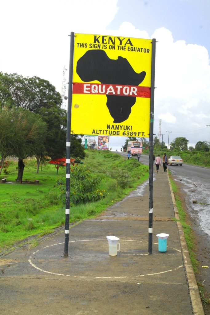 Nanyuki - Equator sign