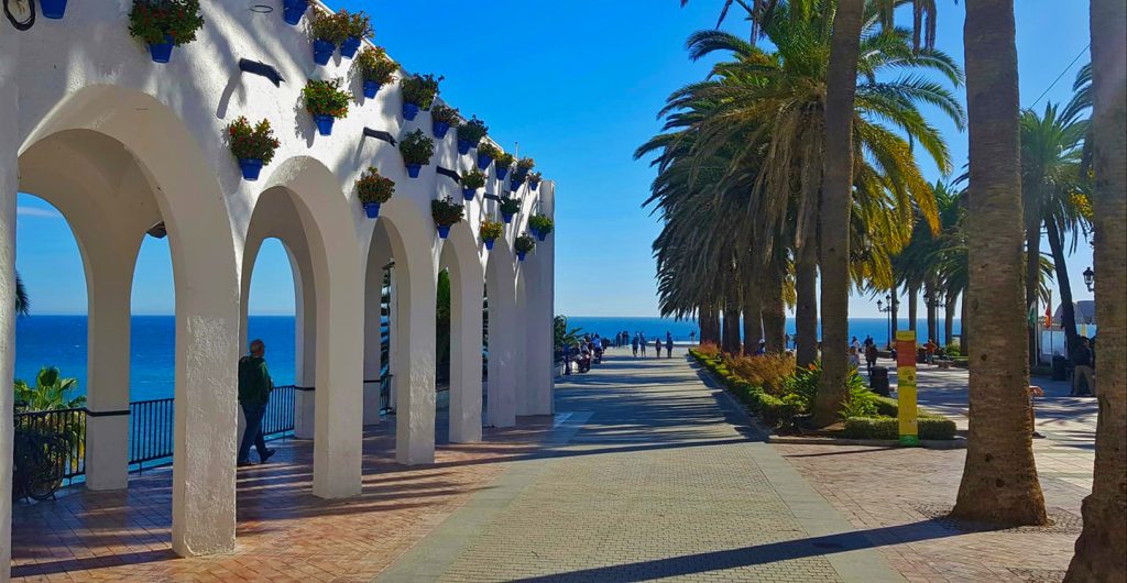 Nerja – Balcon de Europa, the most iconic feature of this adorable little costal town